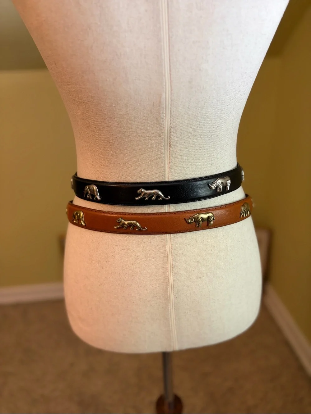 VTG 1992 Safari Belt Bundle Honest Genuine Leather Elephant Rhino Cheetah Med